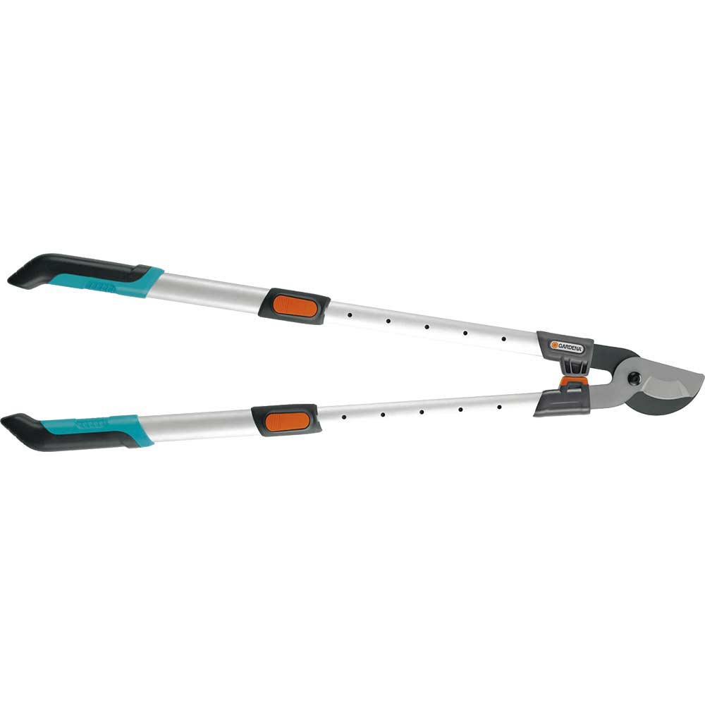 Image of Gardena 680BT Comfort Telescopic Bypass Lopper 42mm Max Cut 650 - 900mm Long