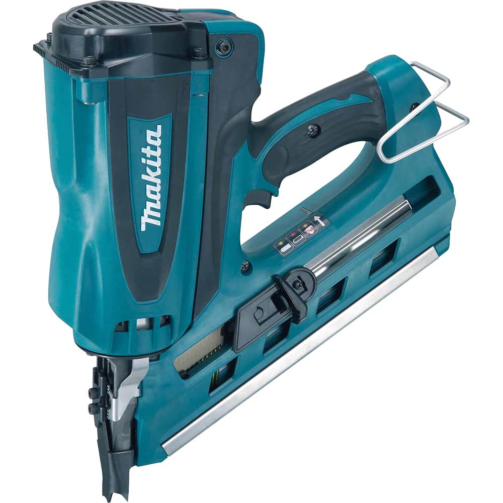 GBP 419.95 Makita GN900SE Cordless Gas Framing Nail Gun with 2 Lithium 