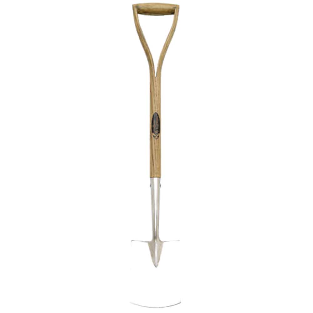 Image of Spear & Jackson Traditional Childrens Digging Spade with 635mm Wooden Handle