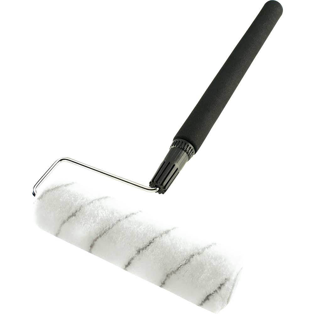 Image of Stanley 230mm Telescopic Paint Roller Extends to 990mm with Medium Pile Sleeve for Smooth or Semi Rough Surfaces