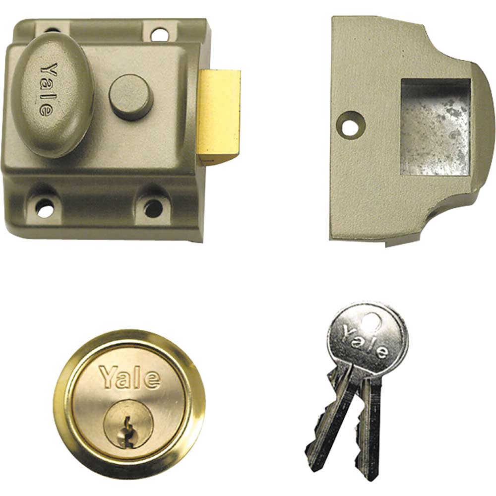 Yale Locks 706 Traditional Nightlatch PB 40mm Backset