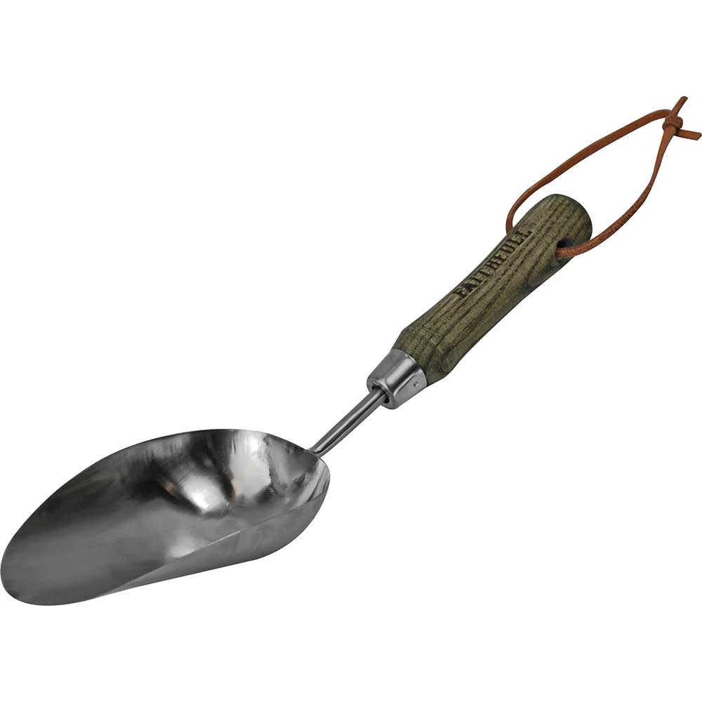 Photo of Faithfull Prestige Stainless Steel Hand Scoop Ash Handle
