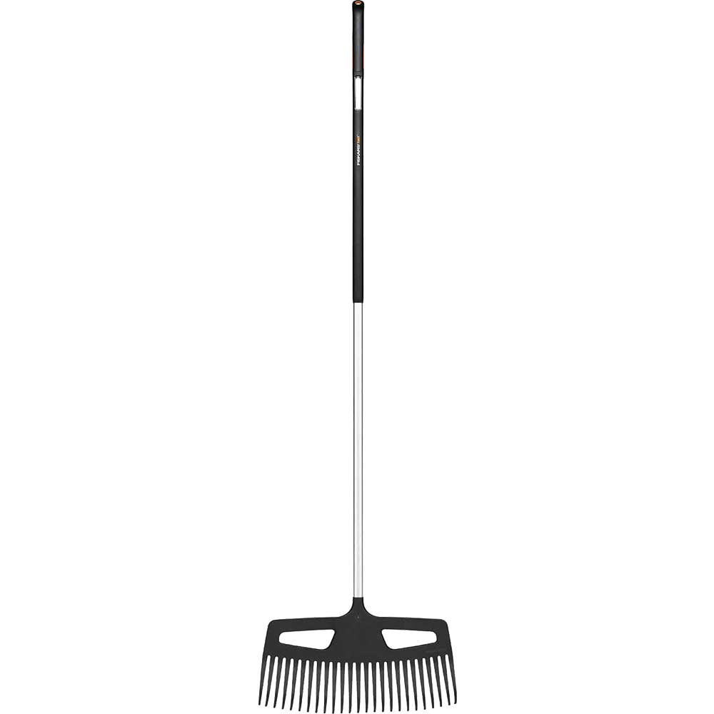 Photo of Fiskars Xact Large Lawn Rake