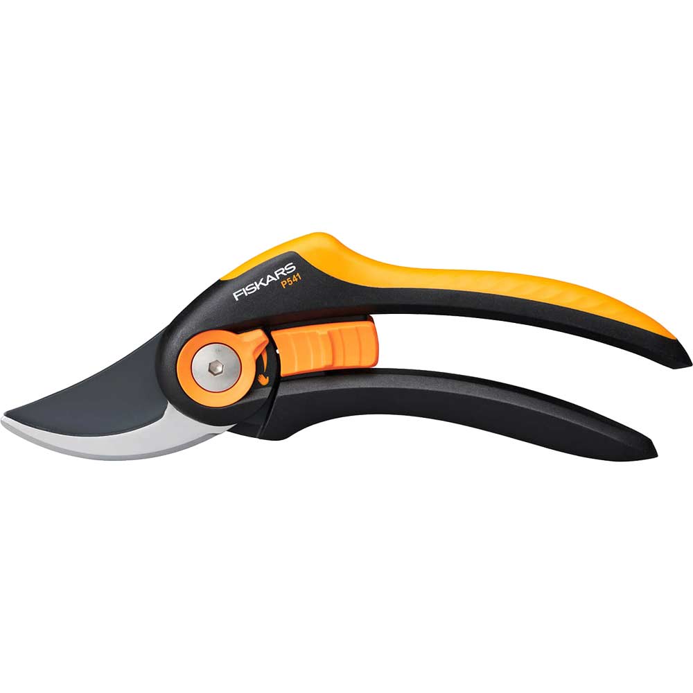 Image of Fiskars P541 SMARTFIT Plus Adjustable Bypass Secateurs