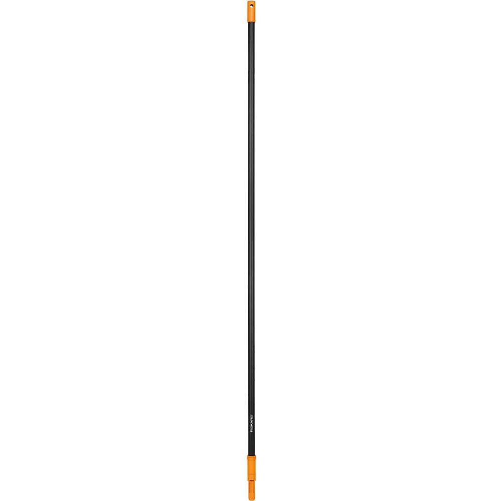 Photo of Fiskars Solid Shaft For Leaf Rake Heads And Broom Heads