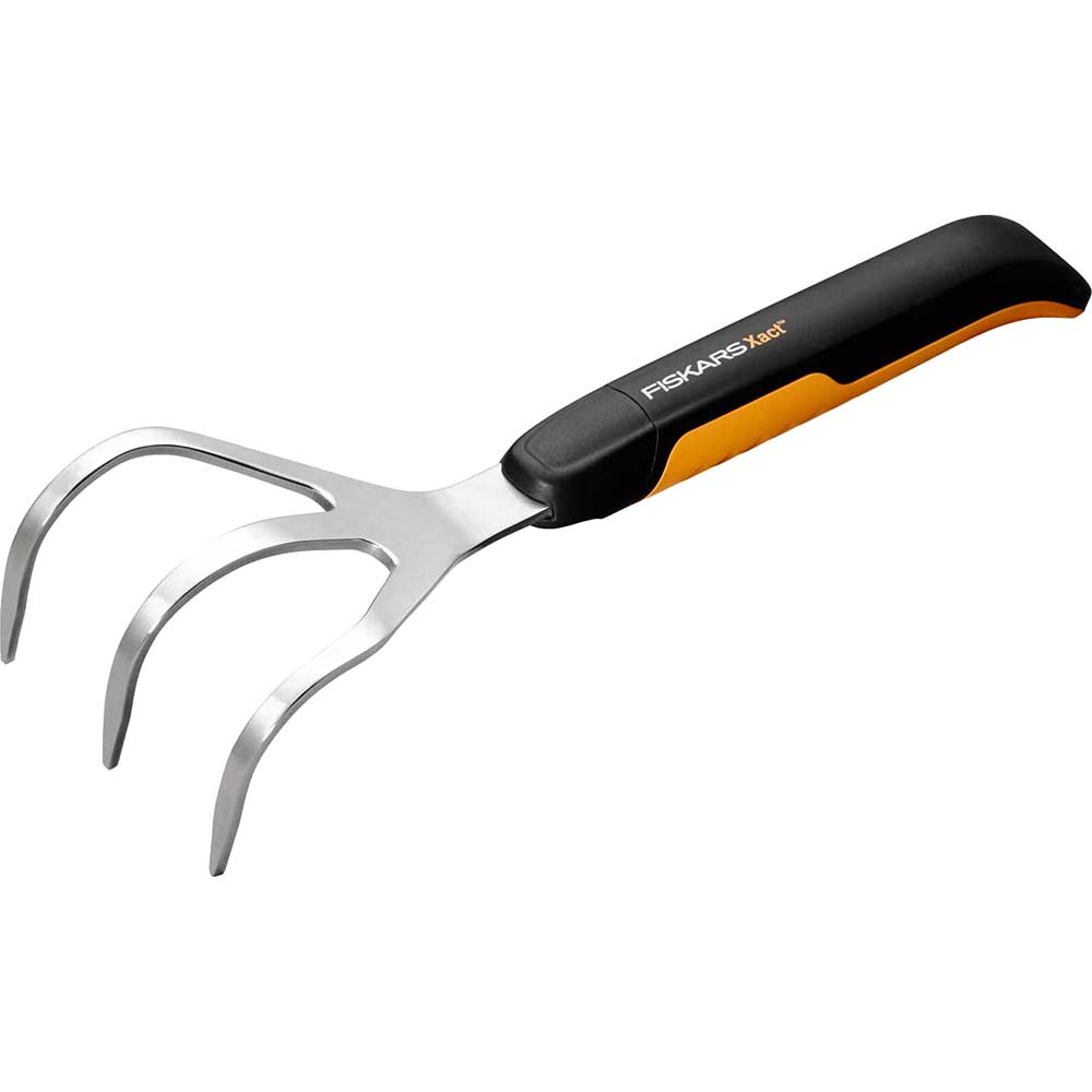 Photo of Fiskars Xact Hand Cultivator