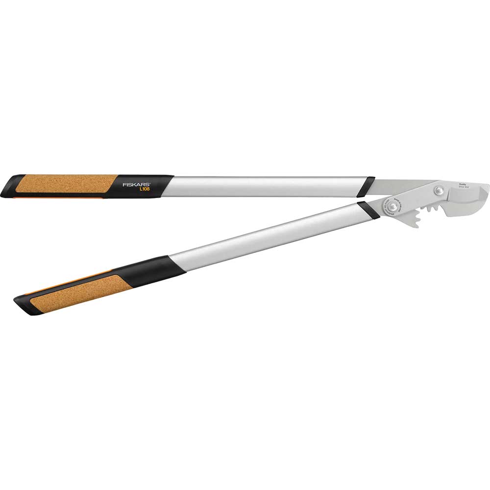 Photo of Fiskars L108 Quantum Large Bypass Loppers 800mm