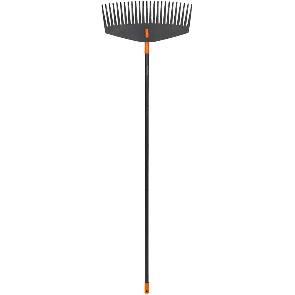 Photo of Fiskars Solid Large Leaf Rake 1.71m