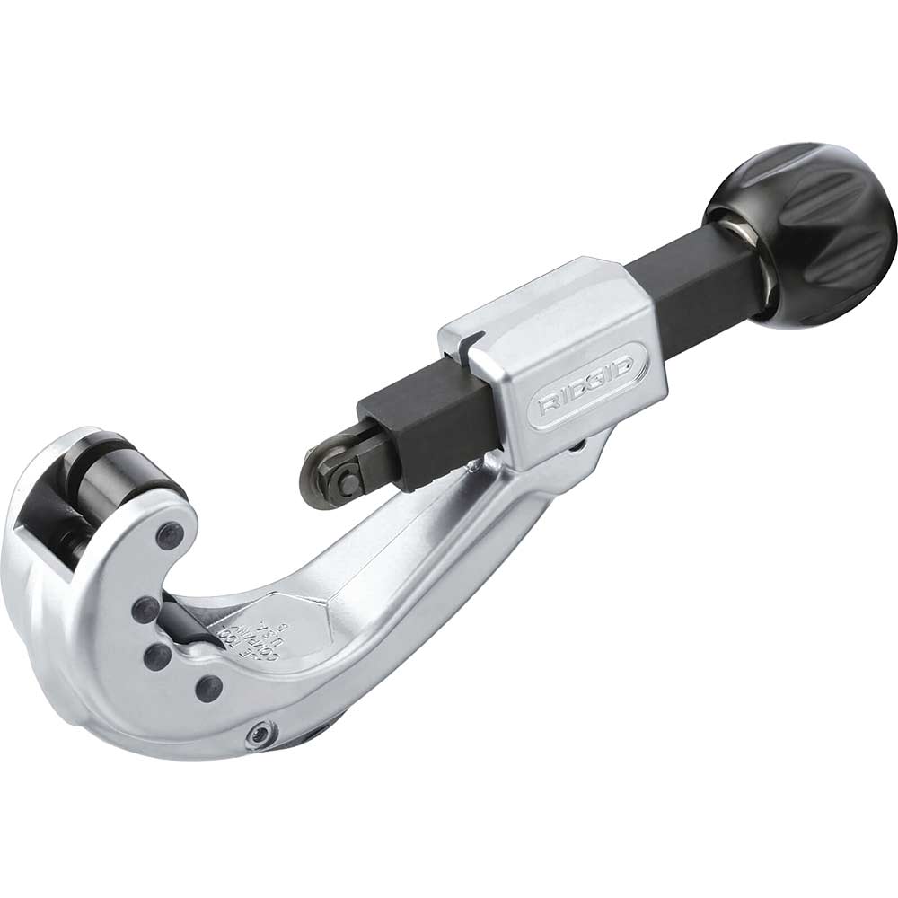 Image of Ridgid Heavy Duty Ratcheting Enclosed Feed Pipe Cutter 6mm - 60mm