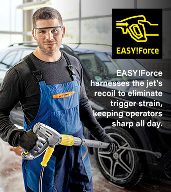 Karcher HDS 6/10 C EASY!Force Trigger Gun – Eliminates Trigger Strain for All-Day Operation Operator holding EASY!Force trigger gun supplied with Karcher HDS 6/10 C 100 bar professional pressure washer