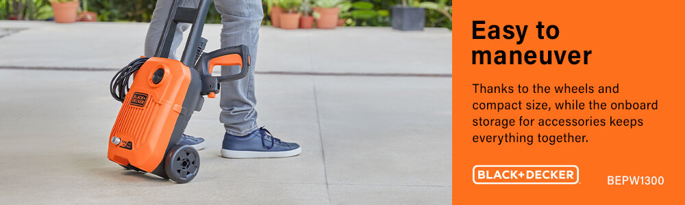Easy to maneuver thanks to the wheels and handle. Black Decker BEPW1300 Pressure Washer Storage Mobility