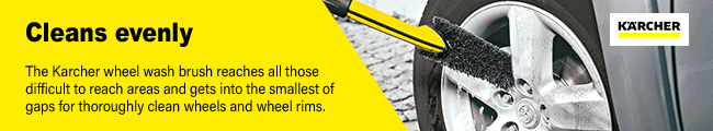 Cleans evenly and removes stubborn dirt.
The Kärcher wheel wash brush reaches all
those difficult to reach areas and gets into
the smallest of gaps for thoroughly clean
wheels and wheel rims. Karcher Wheel Washing Brush Cleans Evenly