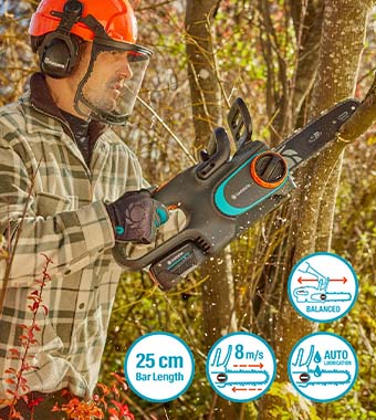 Ideal for tasks such as tree
pruning and firewood preparation. Gardena 14790-55 PowerSaw 250 P4A 18v Cordless Brushless Chainsaw 25cm bar LubriTec oiling Oregon