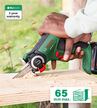 Bosch UniversalCut 18V-65 Cordless Nanoblade Saw miniature chainsaw pruning