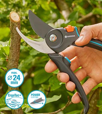 Powerful cutting experience
for fresh green branches. Gardena 12251-20 PremiumCut Pro Green Wood Bypass Secateurs PowerCoated 24mm ErgoTec ergonomic handle