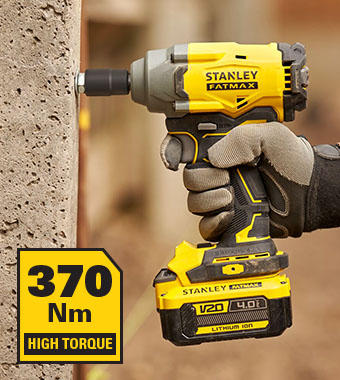 370 Nm of torque for driving
large fasteners and other
mid-torque applications. Stanley FatMax V20 18v Cordless Mid-Torque 370Nm Impact Wrench SFMCF920