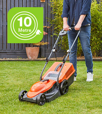 Designed for small size gardens
and powered by a 1300W motor. Flymo SimpliMow 320V Electric Mow Mowing Lawn 1300W motor cable storage