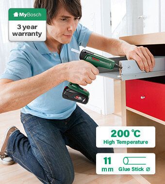 Multi-tasking hot glue gun with
powerful adhesive performance. Bosch AdvancedGlue 18 Cordless Hot Glue Gun adhesive