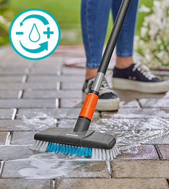 Set for cleaning larger
areas with insensitive surfaces. Gardena CleanSystem Running Water Handle Patio Cleaning Hard Brush Wash Set soap tab tablet