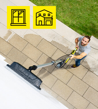 Ideal for cleaning houses, building
facades and conservatories. Karcher TLA4 Telescopic Spray Lance Jet Pipe Articulating Joint Facade Brush K-Series Pressure Washers facade conservatory