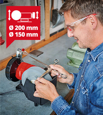 Versatile wet and dry bench grinder:
• 200mm Grinding Wheel (200 Grit)
• 150mm Grinding Wheel (36 Grit) Einhell TC-WD 200-150 Wet Dry Bench Grinder 200mm 150mm