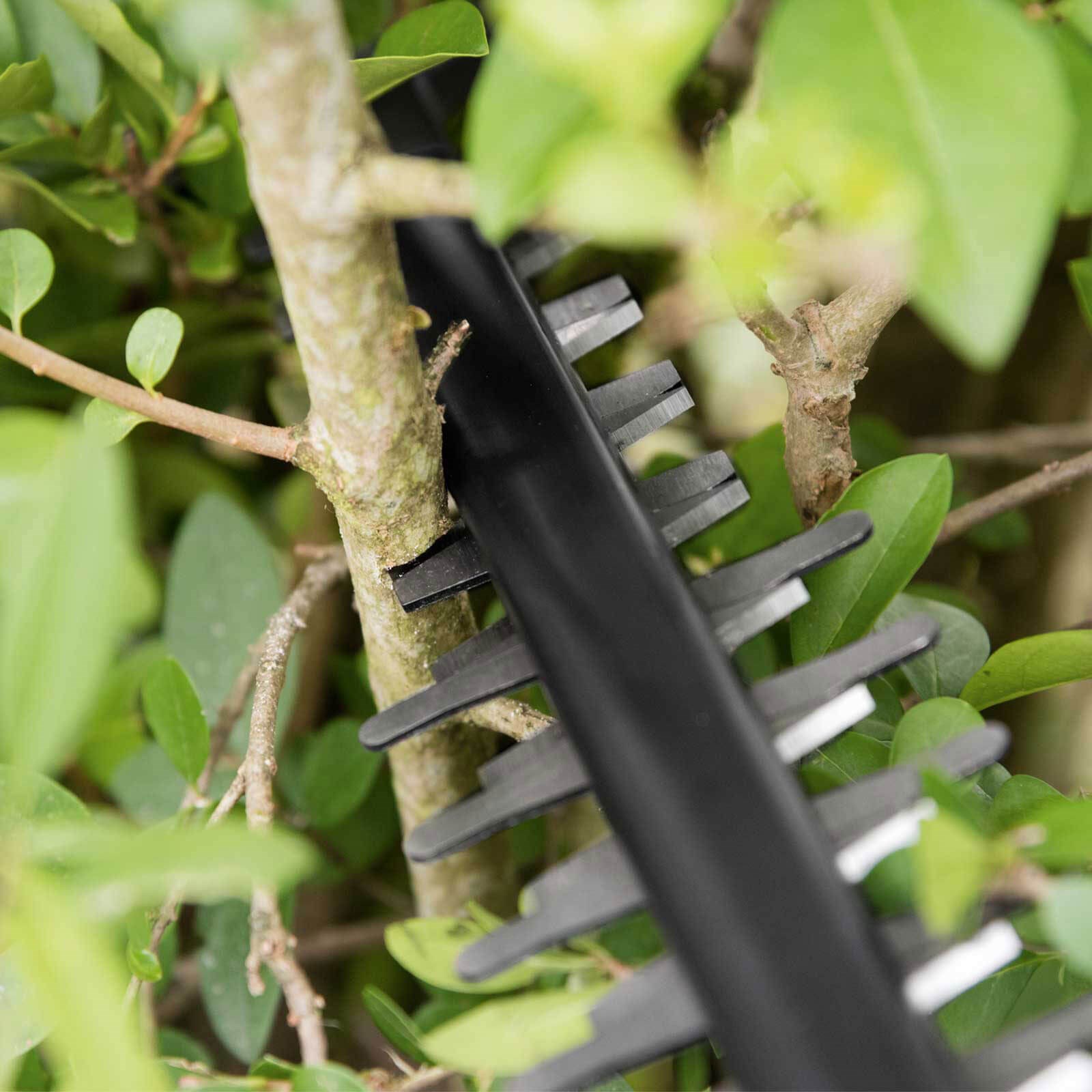 Bosch hedge cutter AHS 50-20LI wall mount by Jesper B