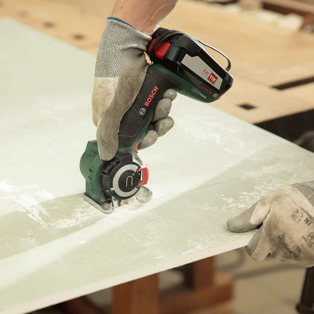 Bosch Advancedcut 18 Li 18v Cordless Nanoblade Multi Saw Recipro