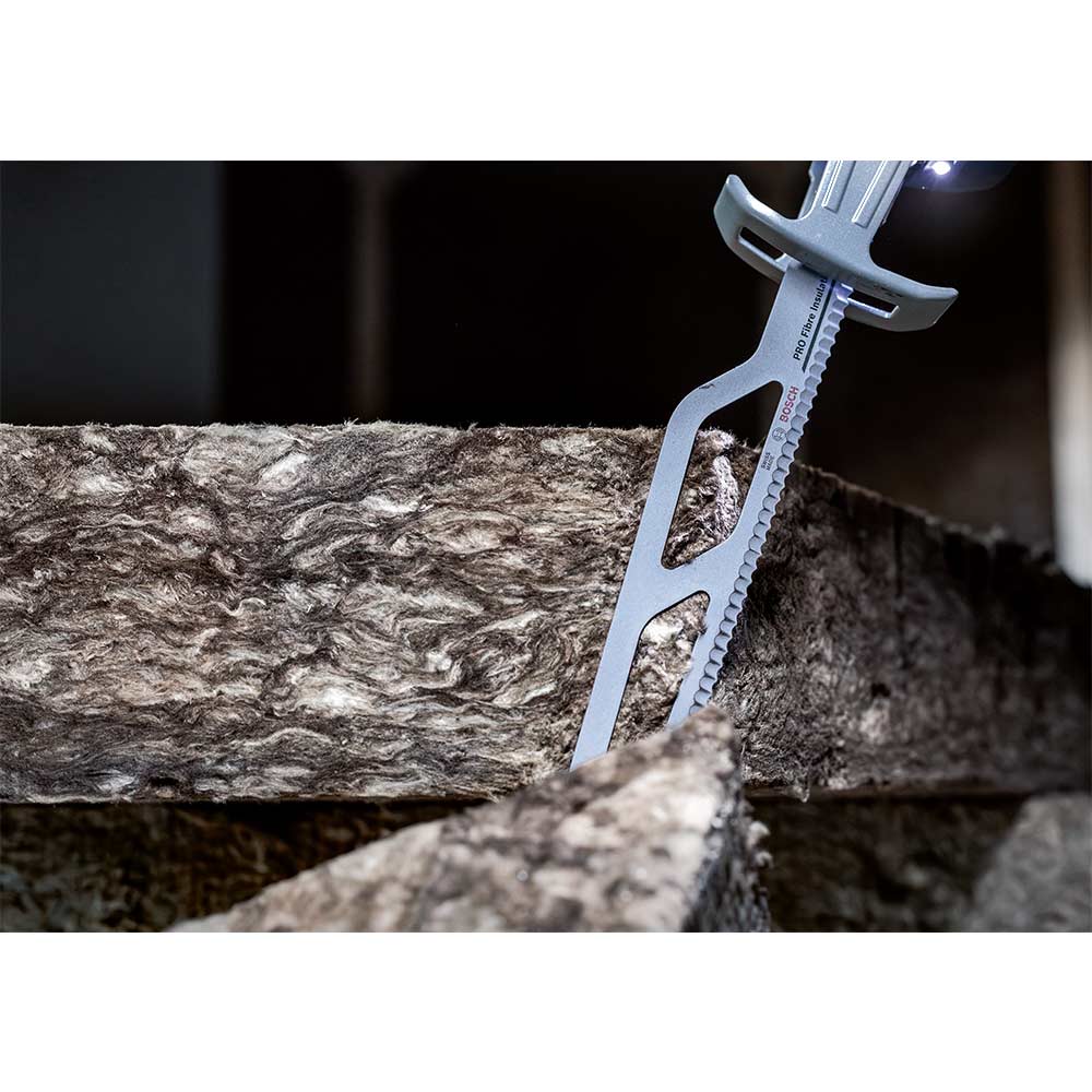 Bosch Saber Saw Blade S 2013, 13.78in Length, 64mm Width, Wave Tooth Design For Versatile Cutting