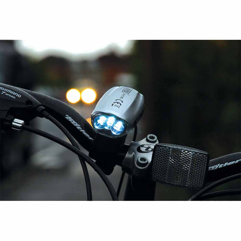 Wind up shop bike lights
