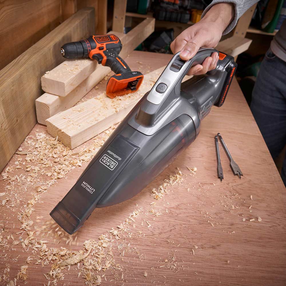Black and Decker BCHV001 18v Cordless Hand Dustbuster Vacuum Cleaners