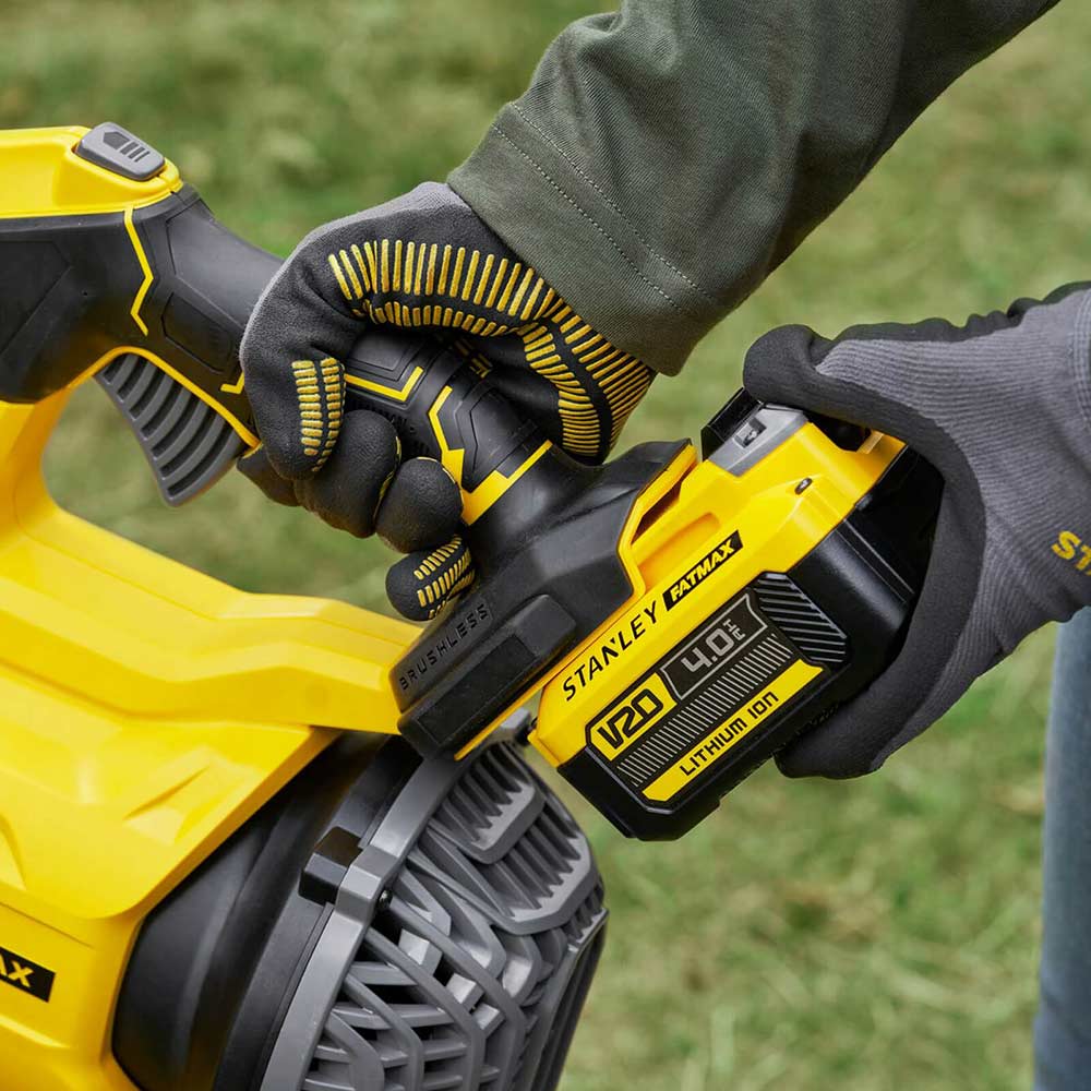 Stanley Fatmax 20V Small Angle Grinder 125MM SCG400M2K At ₹ 15600/piece - View #3