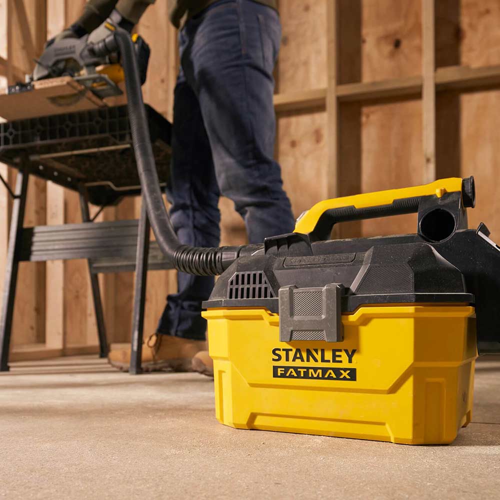 Stanley 18v vacuum hotsell