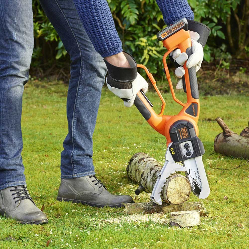 Is the Black & Decker Alligator Chainsaw a Good tool 