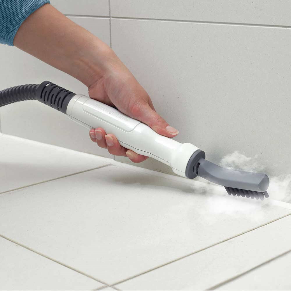 Пароочиститель Black+Decker fss1600