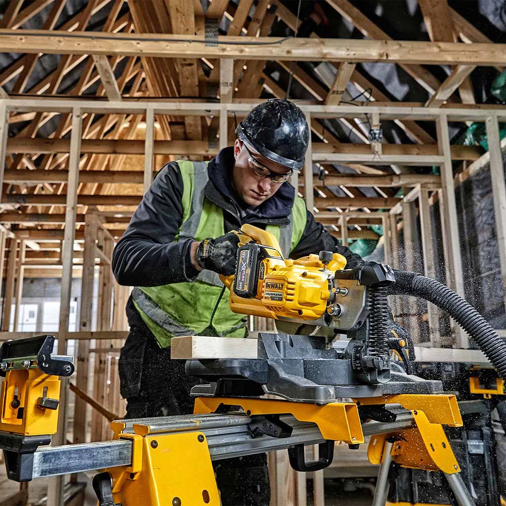 Chop Saw 54 Volt Dewalt Saw DeWalt DCS777 54v XR Cordless FLEXVOLT