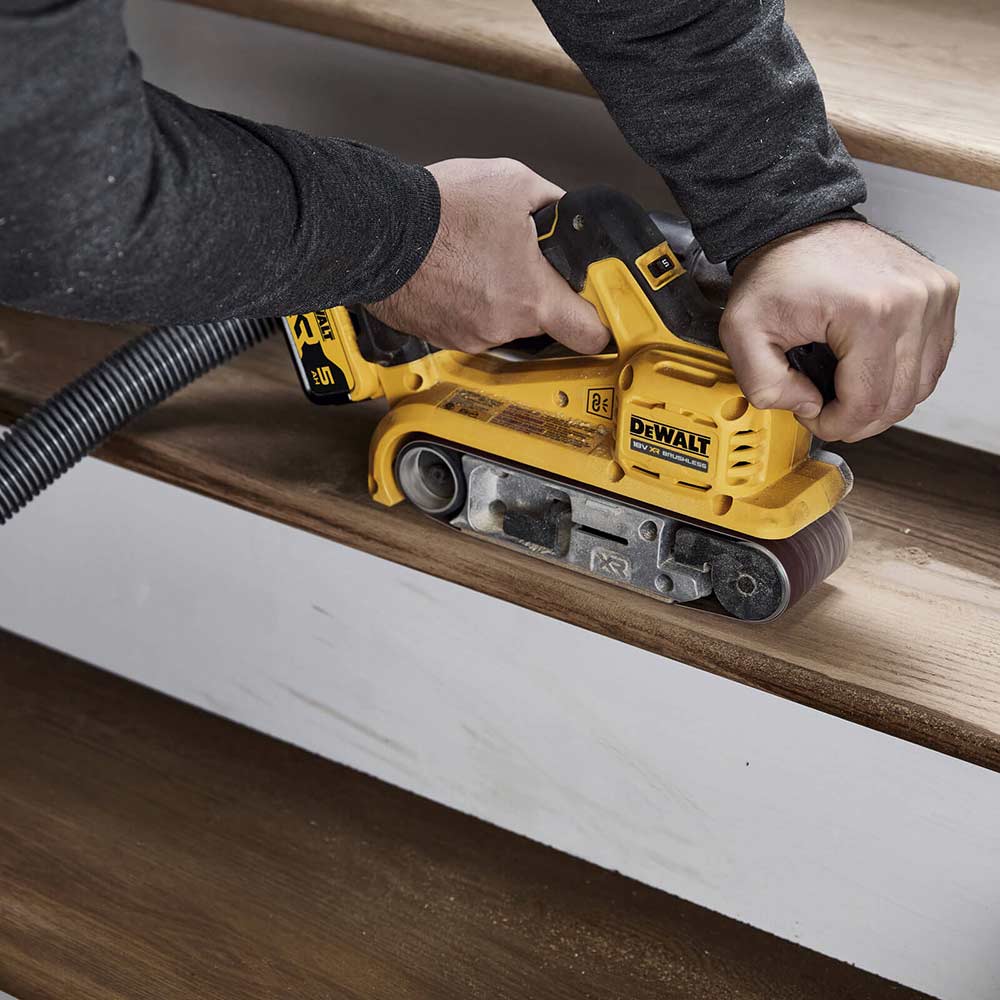 DeWalt DCW220 18v XR Cordless Belt Sander Belt Sanders
