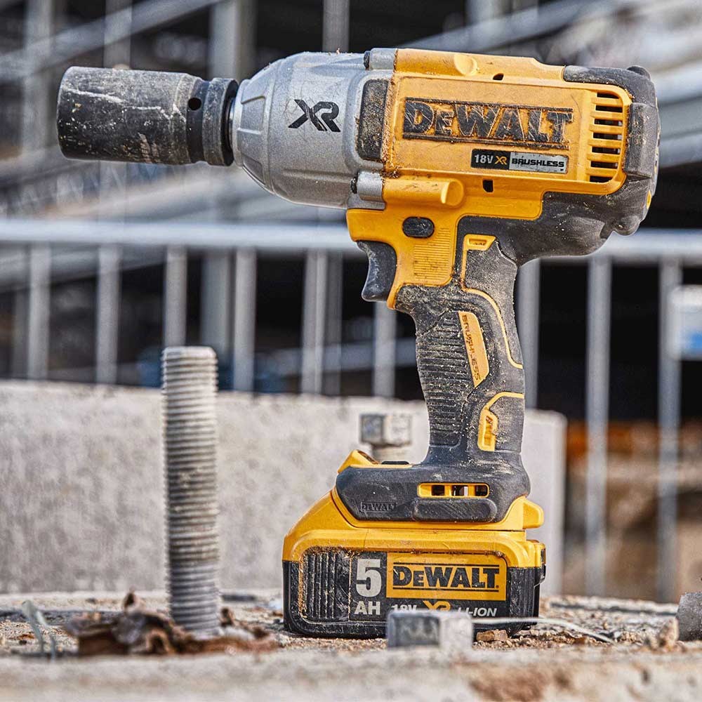 N impact. Гайковерт DEWALT dcf897n. Гайковёрт аккумуляторный ДЕВОЛТ 950 НМ. DEWALT 897 гайковерт аккумуляторный. Гайковерт аккумляторный "DEWALT" dcf897n-XJ.