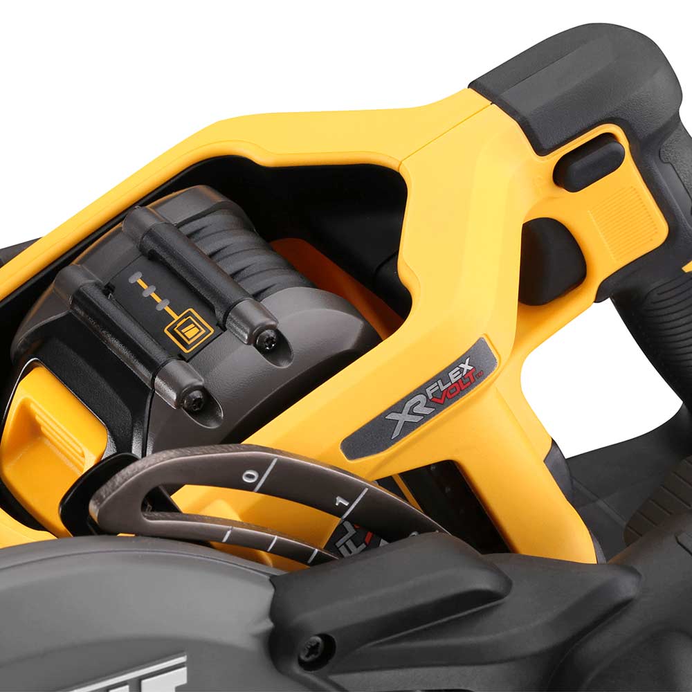Dewalt 577 circular saw clearance