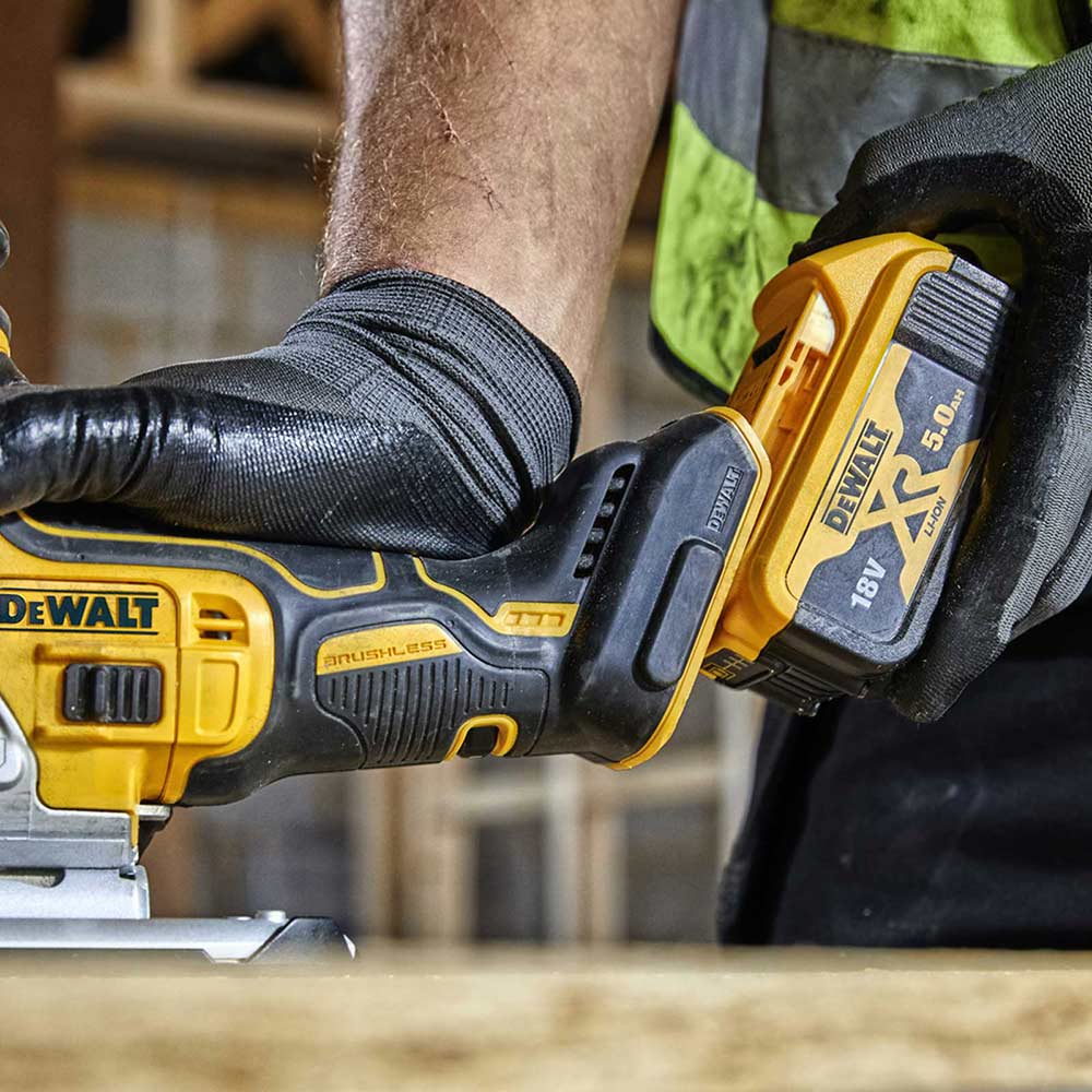 Dewalt sales jigsaw dcs335