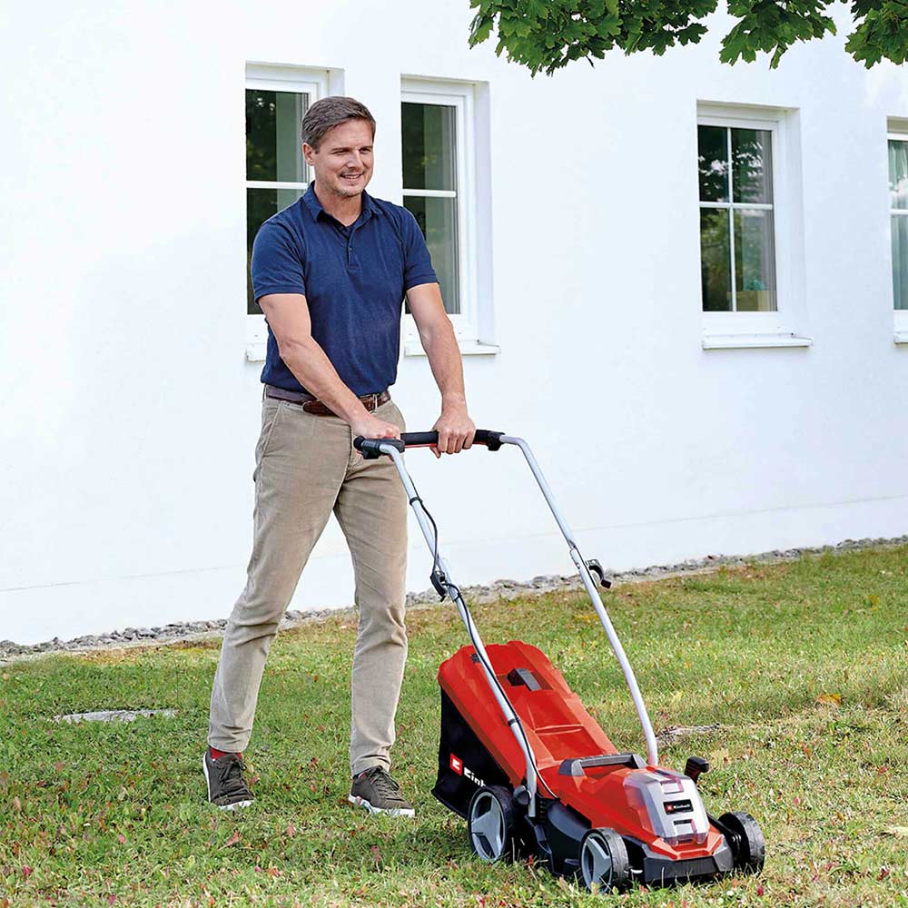 B&q sales mowers cordless