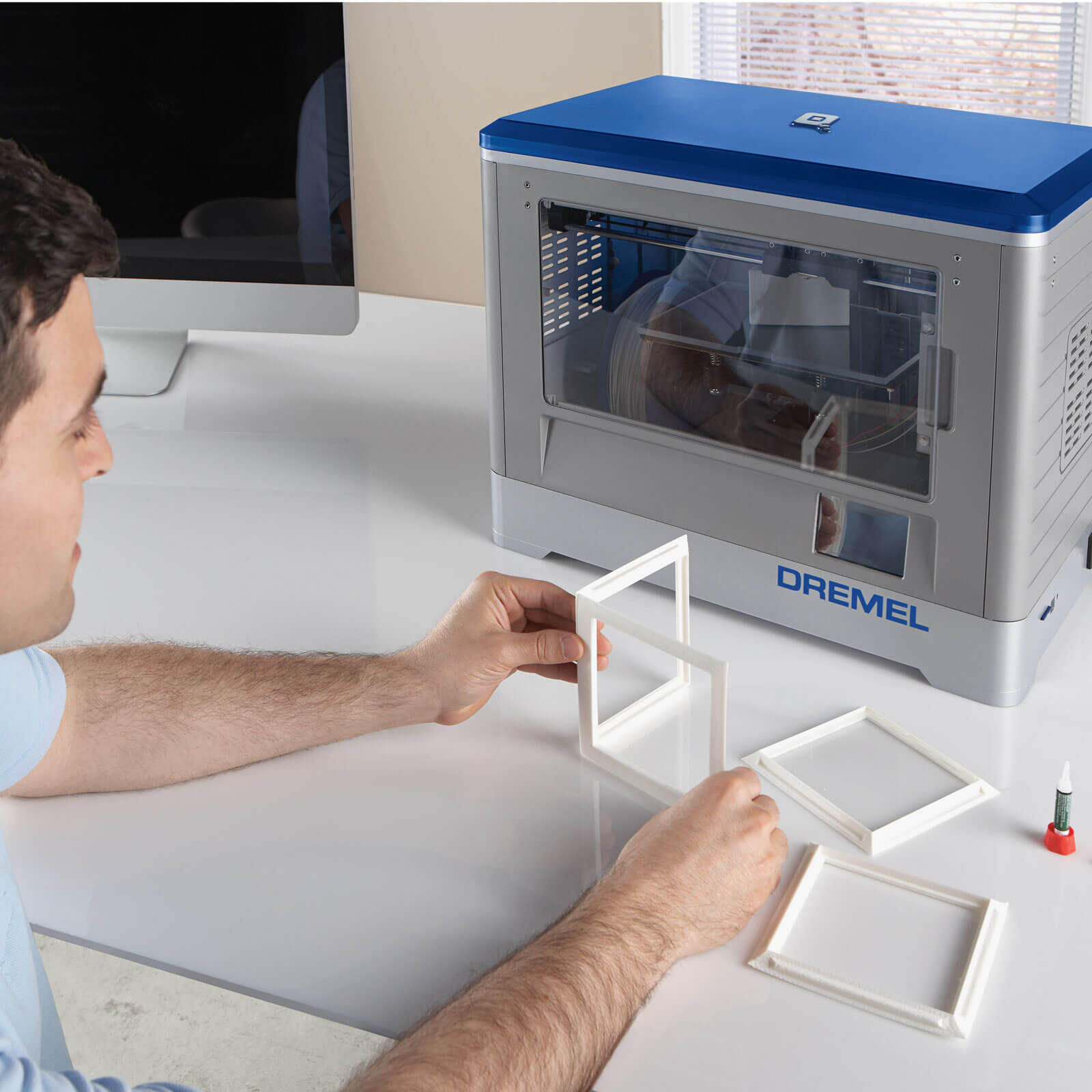 Idea Builder for Brand New Hobbyists and Tinkerers Dremel Digilab 3D20 3D Printer 