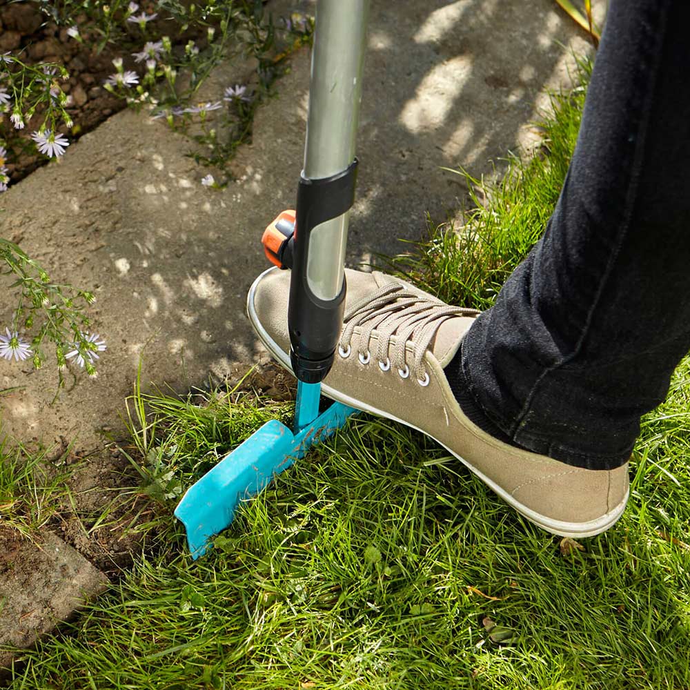 Gardena 8924-20 - Sarchiatore Combisystem Per Fiori, Larghezza 7 Cm, Acciaio Di Qualità Con Manico Termico, Garanzia 25 Anni