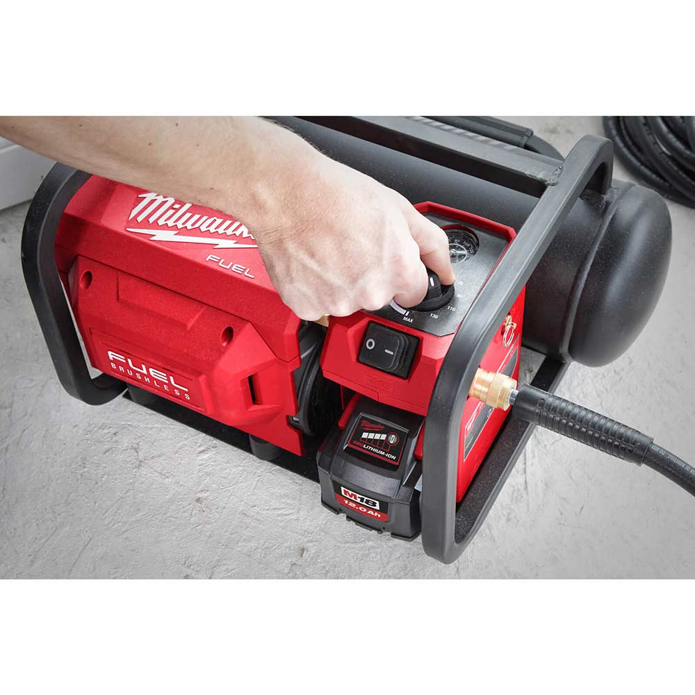 Milwaukee 2 gallon air compressor deals
