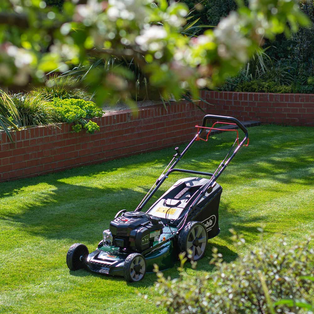 Webb Supreme WER21HW4 Self Propelled Petrol Rotary Lawnmower 530mm Lawnmowers