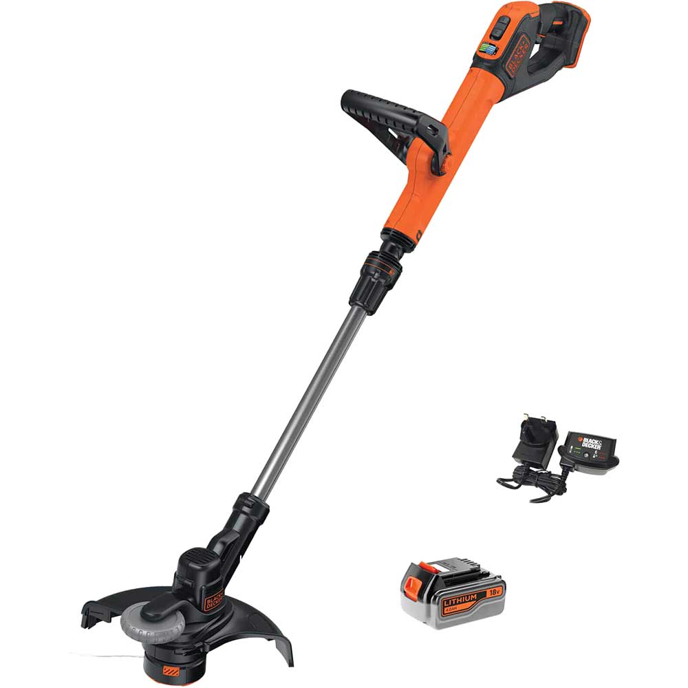 Black and Decker STC1820PC 18v Cordless Telescopic Grass Trimmer and Edger 280mm 1 x 4ah Li-ion Battery Charger