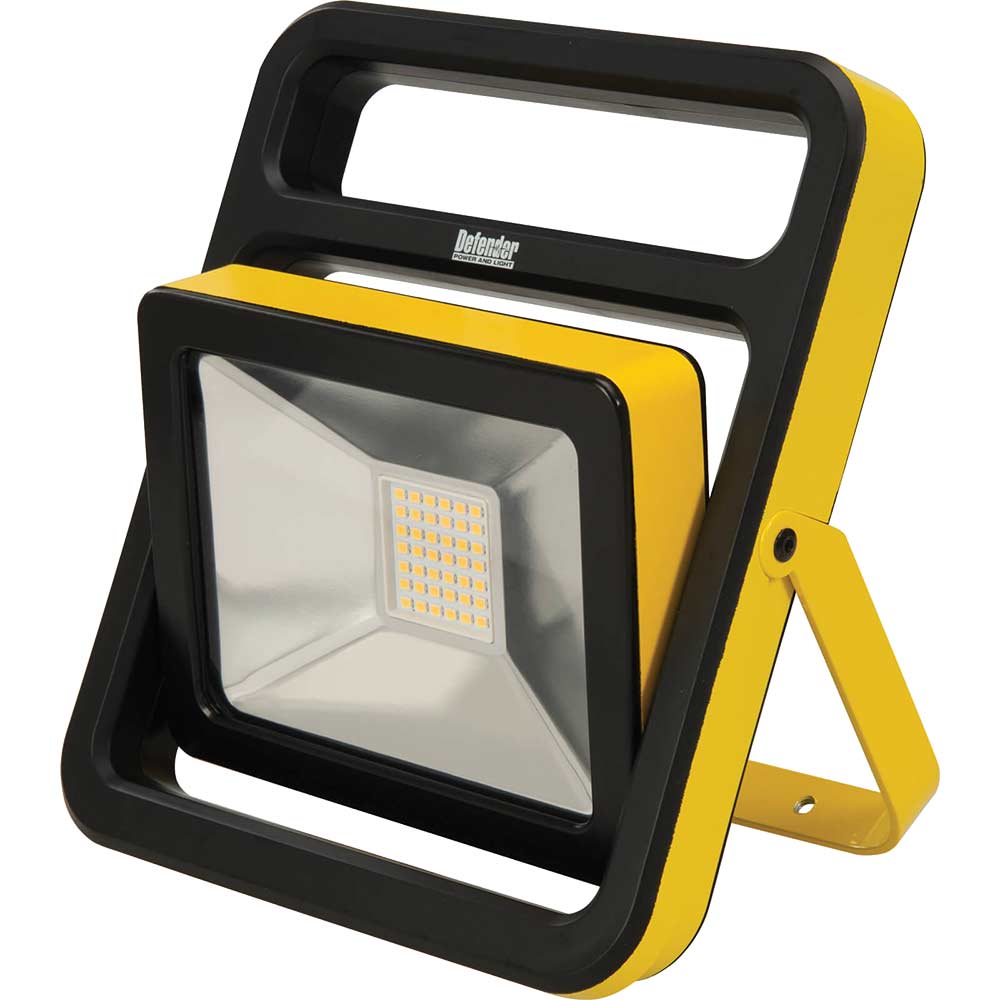 Defender 20W Slimline LED Work Light 240v in UK Specification