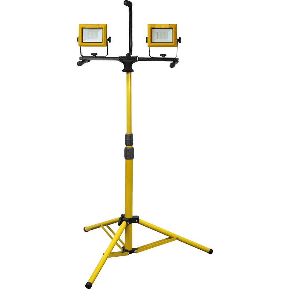 Faithfull Power Plus LED Twin Tripod Site Light 70 Watt 240v