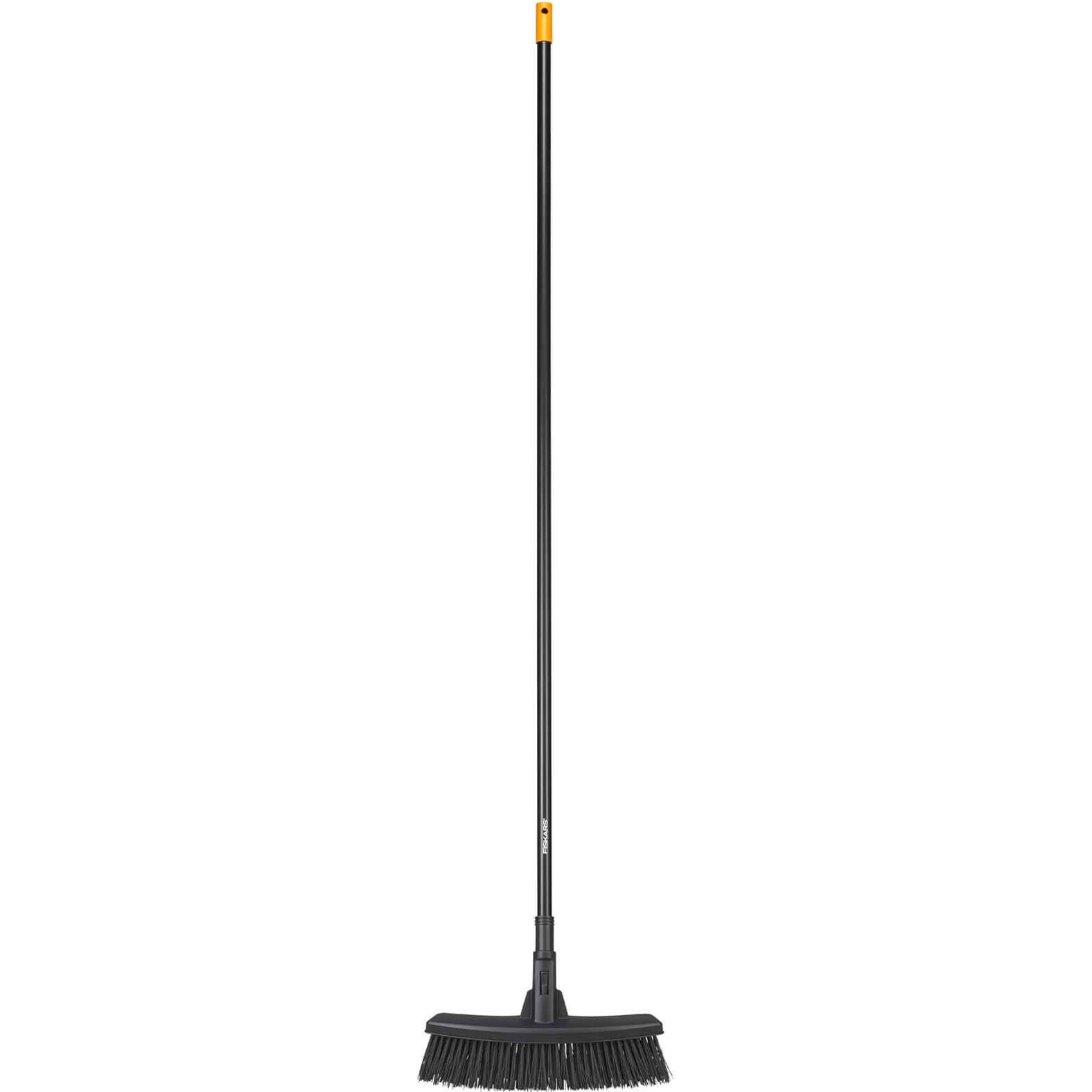 Black/Orange With PowerClean-bristles Fiskars All Purpose Yard Broom L Length: 1.7 m 1025926 