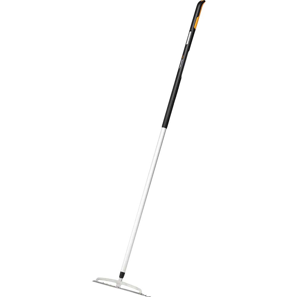 Fiskars XACT Soil Rake Rakes