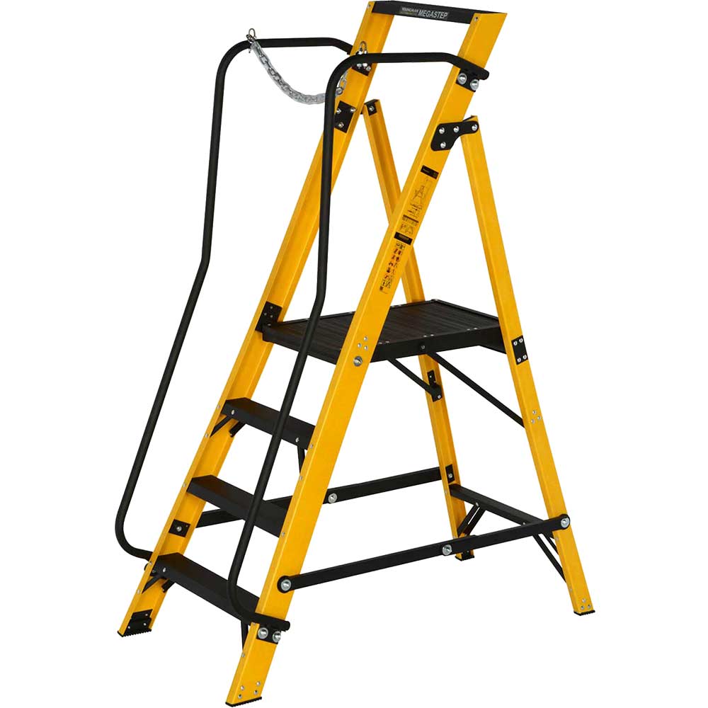 Image of Werner MEGASTEP Fibreglass Step Ladder 4